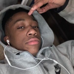 Meet your Posher, Ethan